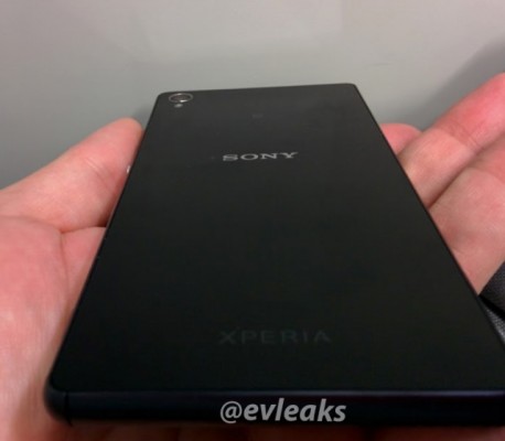 Sony Xperia Z3: immagini e caratteristiche tecniche