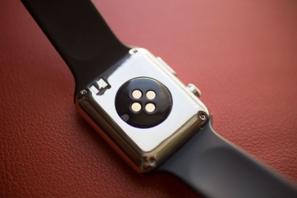 Apple Watch: ecco il clone cinese al prezzo di 35 dollari